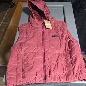 Women's Patagonia Light Gust Hooded Quilted Vest in Sequoia Red